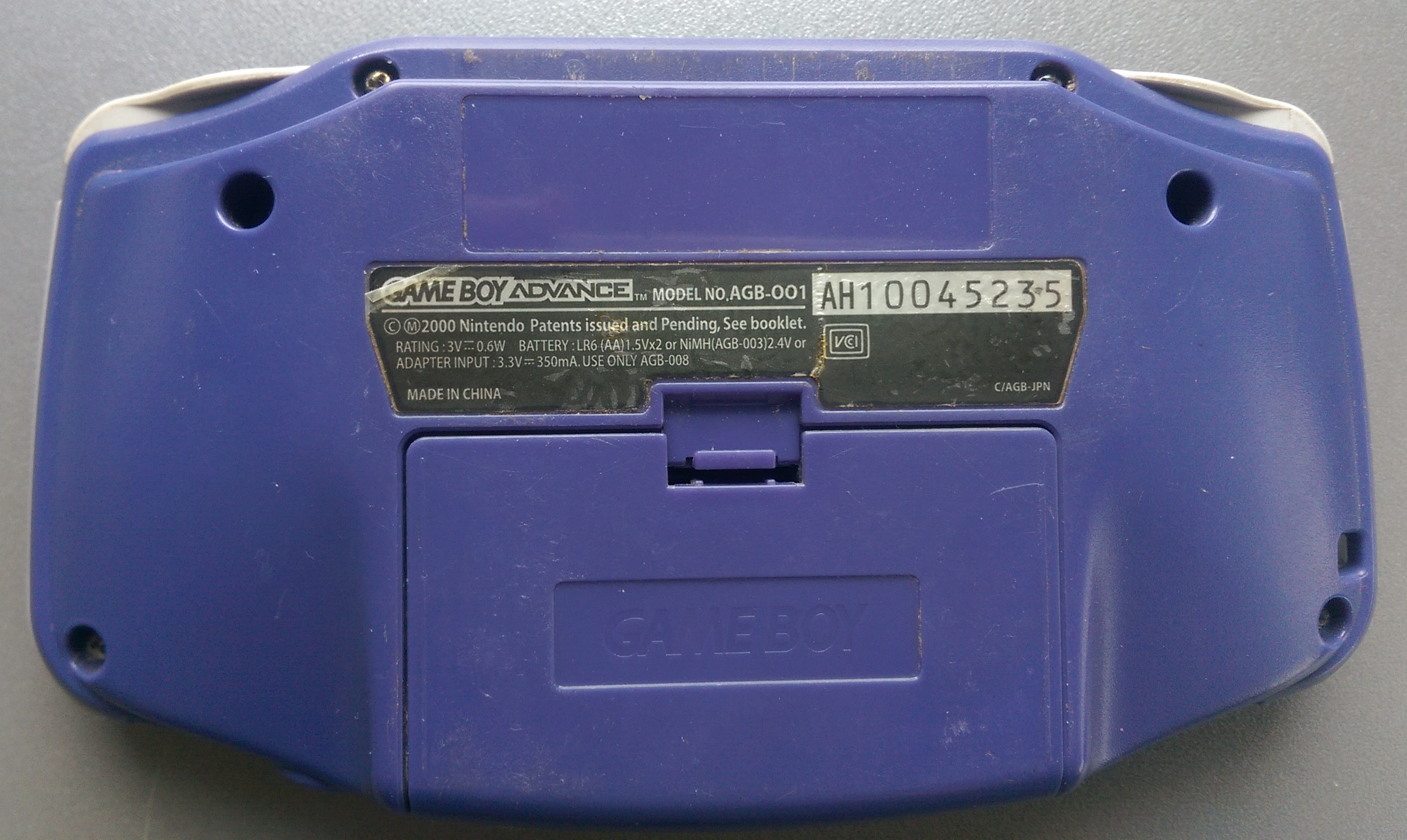 AGB: AH10045235 [gekkio] - Game Boy hardware database